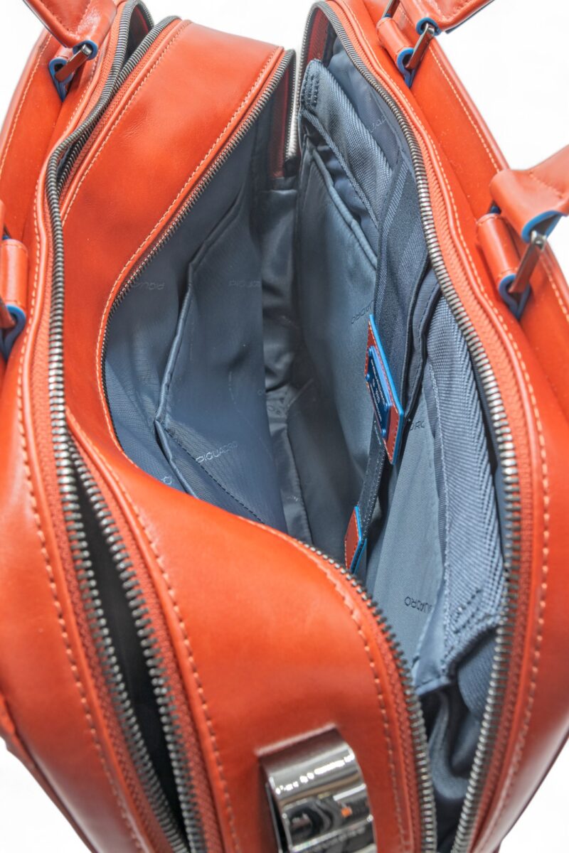 Cartella Piquadro da lavoro porta pc 15,6" personalizzabile - immagine 3