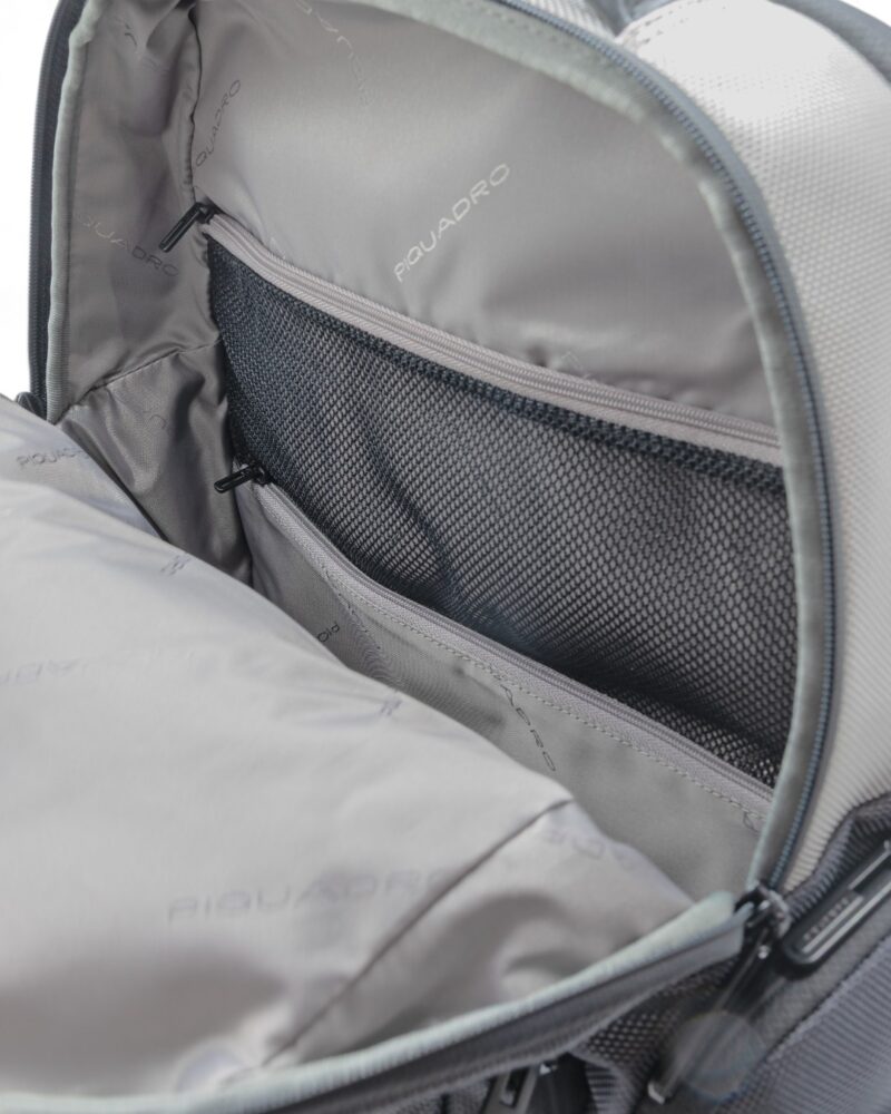 Zaino Piquadro uomo porta pc 15,6" in tessuto riciclato - immagine 4