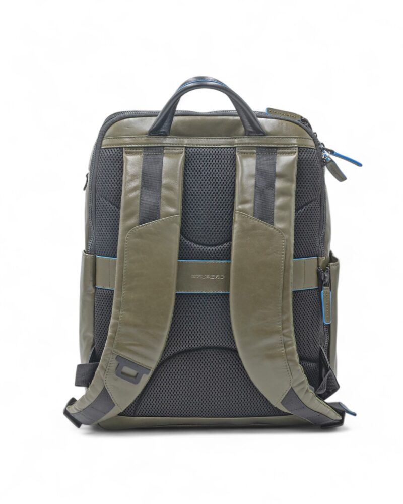 Zaino Piquadro porta computer 15,6" con porta bottiglia/ombrello - immagine 2